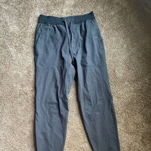 Men's Lululemon ABC Jogger Size Medium Regular Length Gray